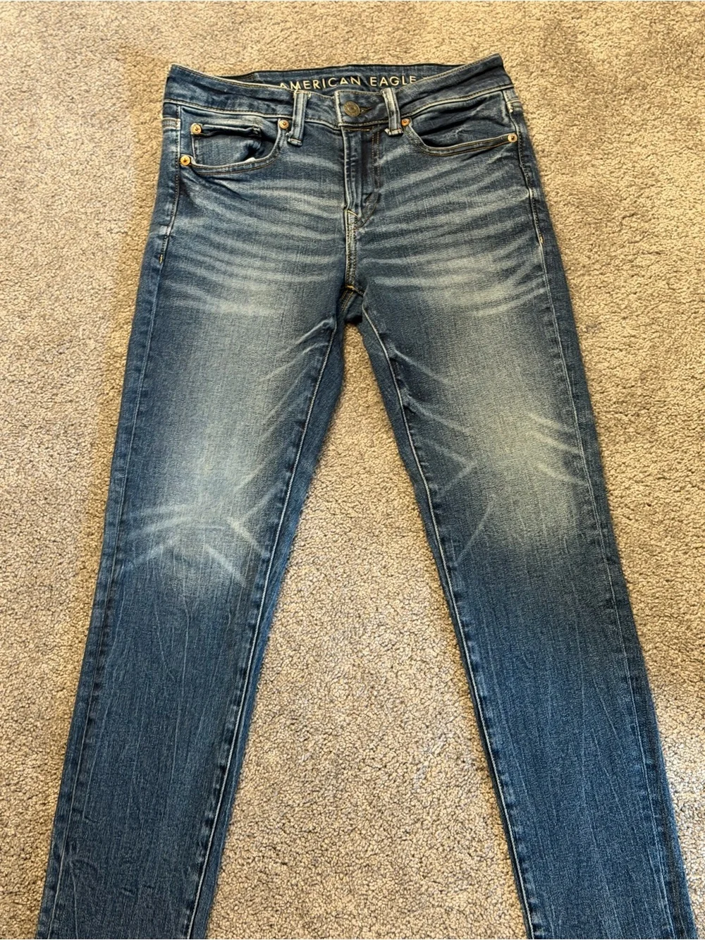 American Eagle Outfitters Men’s Medium Wash Skinny Jeans